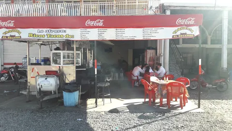 Taquería El becerro image 6