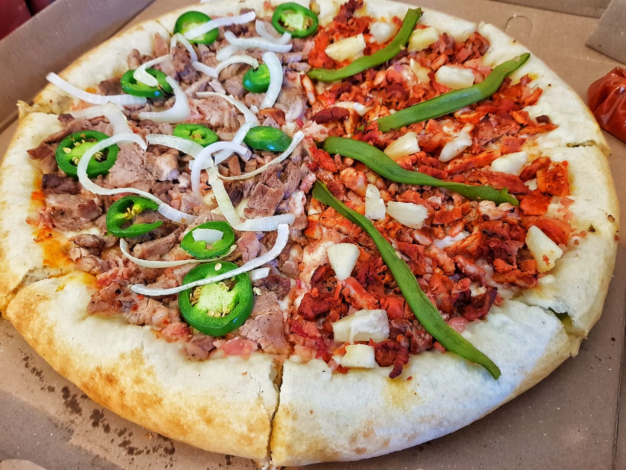 Vikingos Pizza image 5