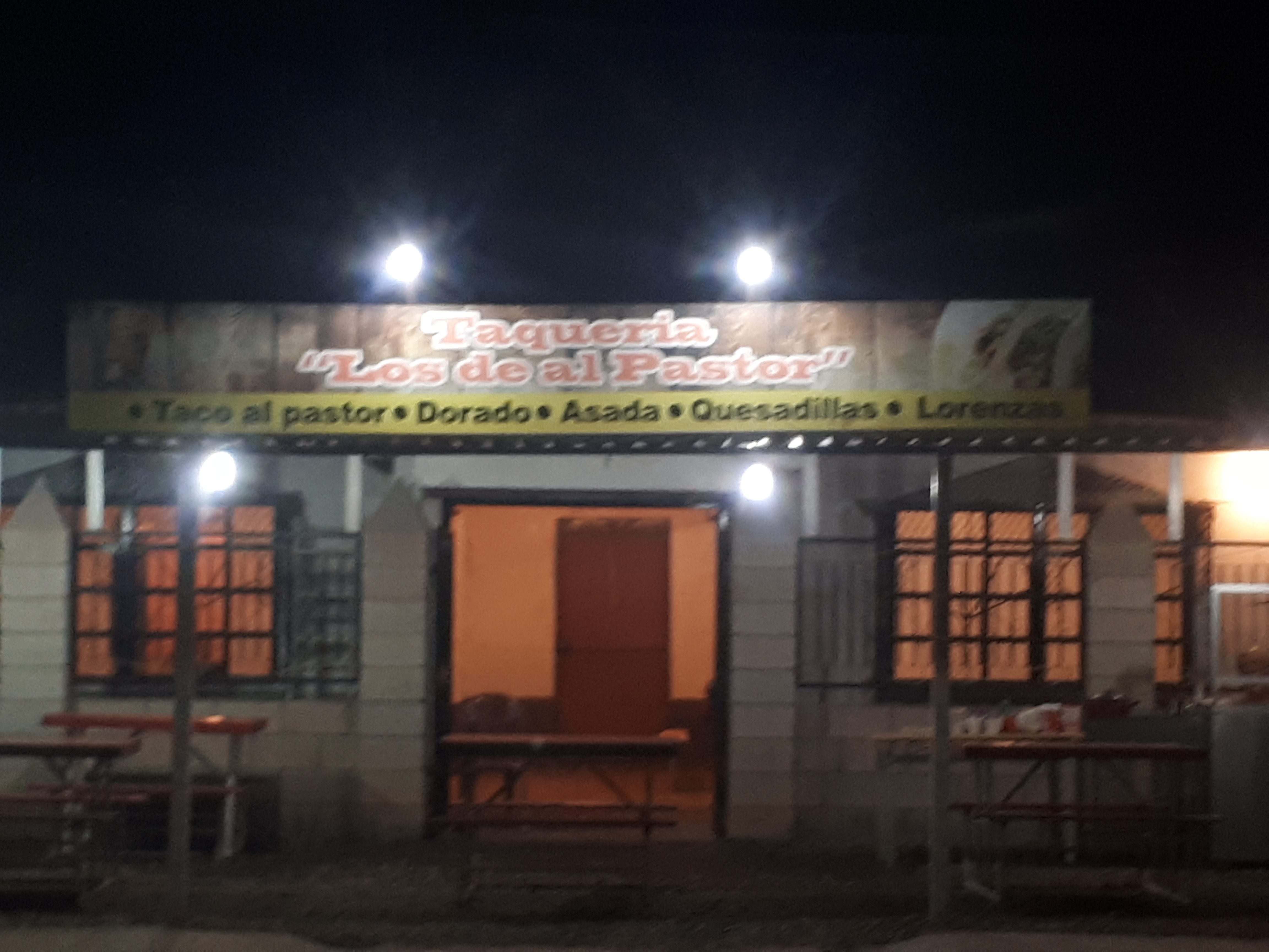 Taqueria Los De Al Pastor image 3