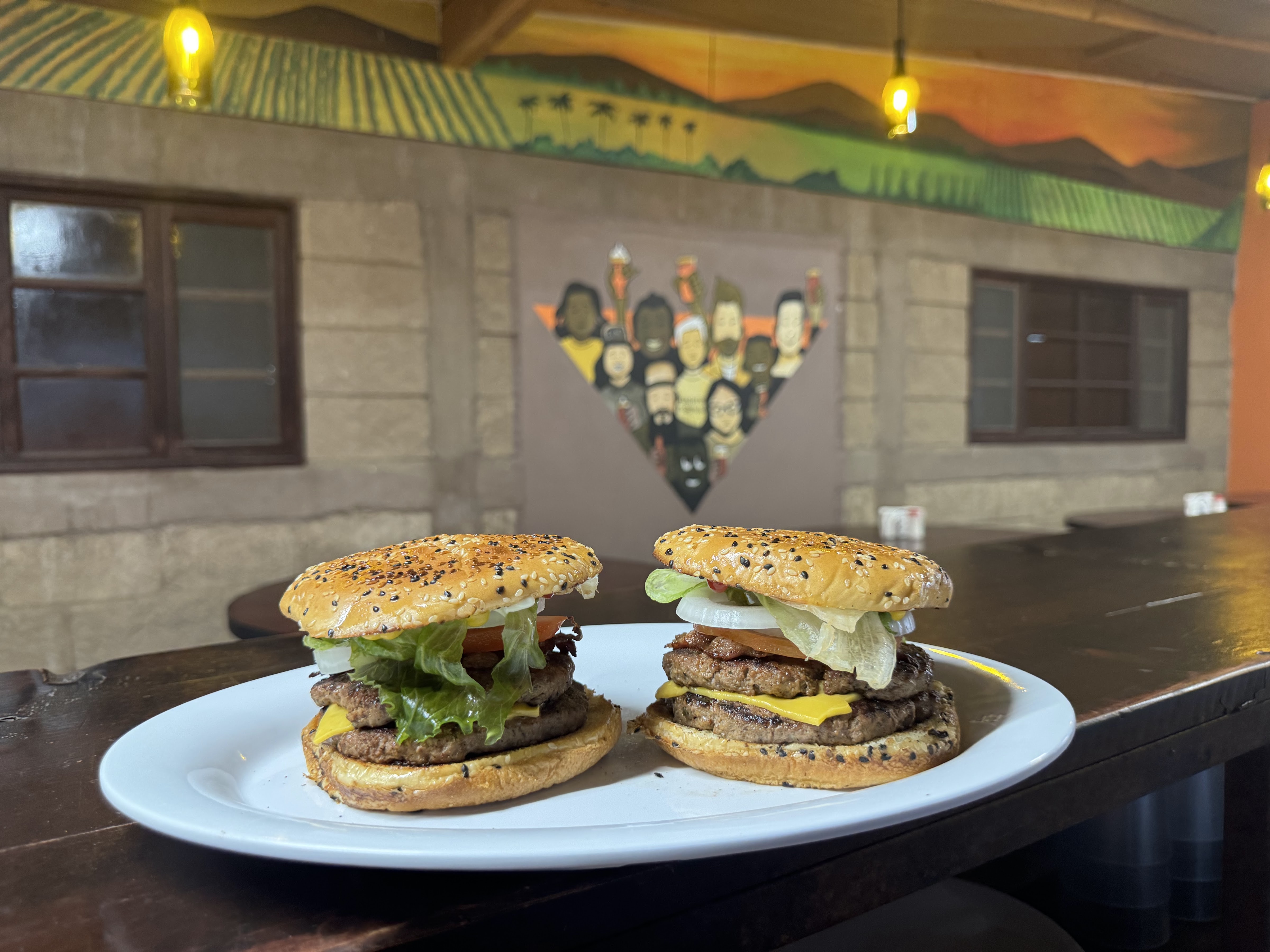 KR BURGERS Valle image 2