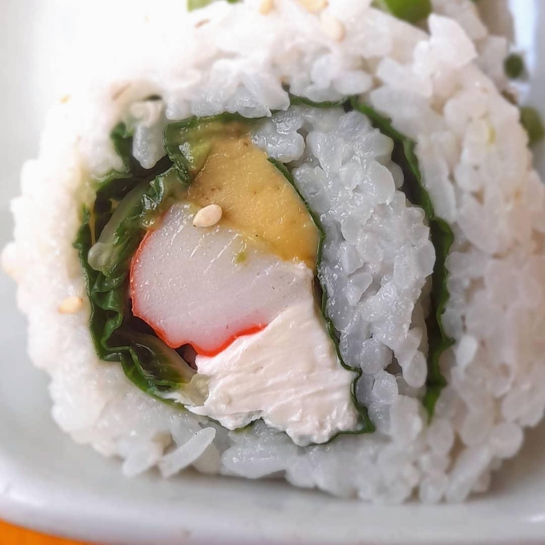 Valle Roll Sushi & Teriyaki image 1