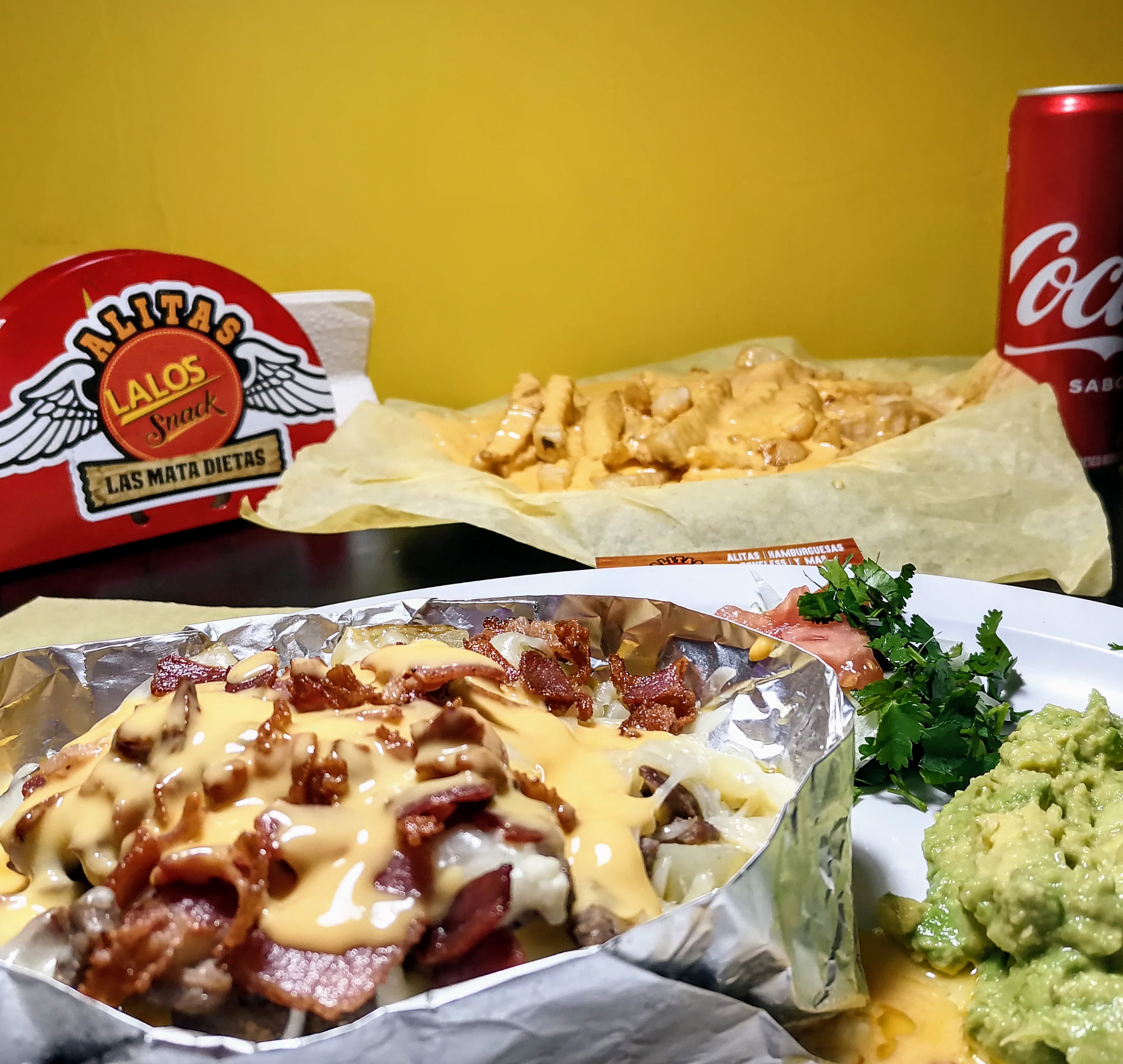 Lalo's Snack image 2