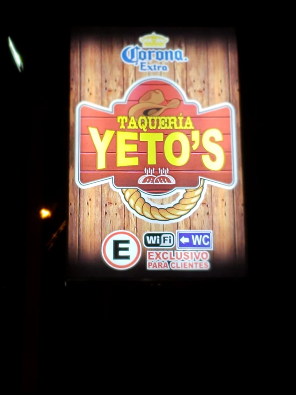Taqueria Yetos image 4