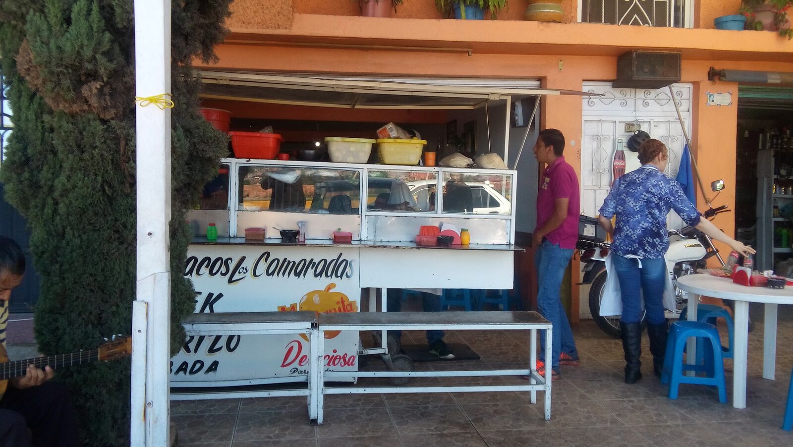 Tacos El Cama image 7