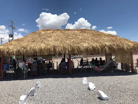 Mariscos Los Plebes image 1