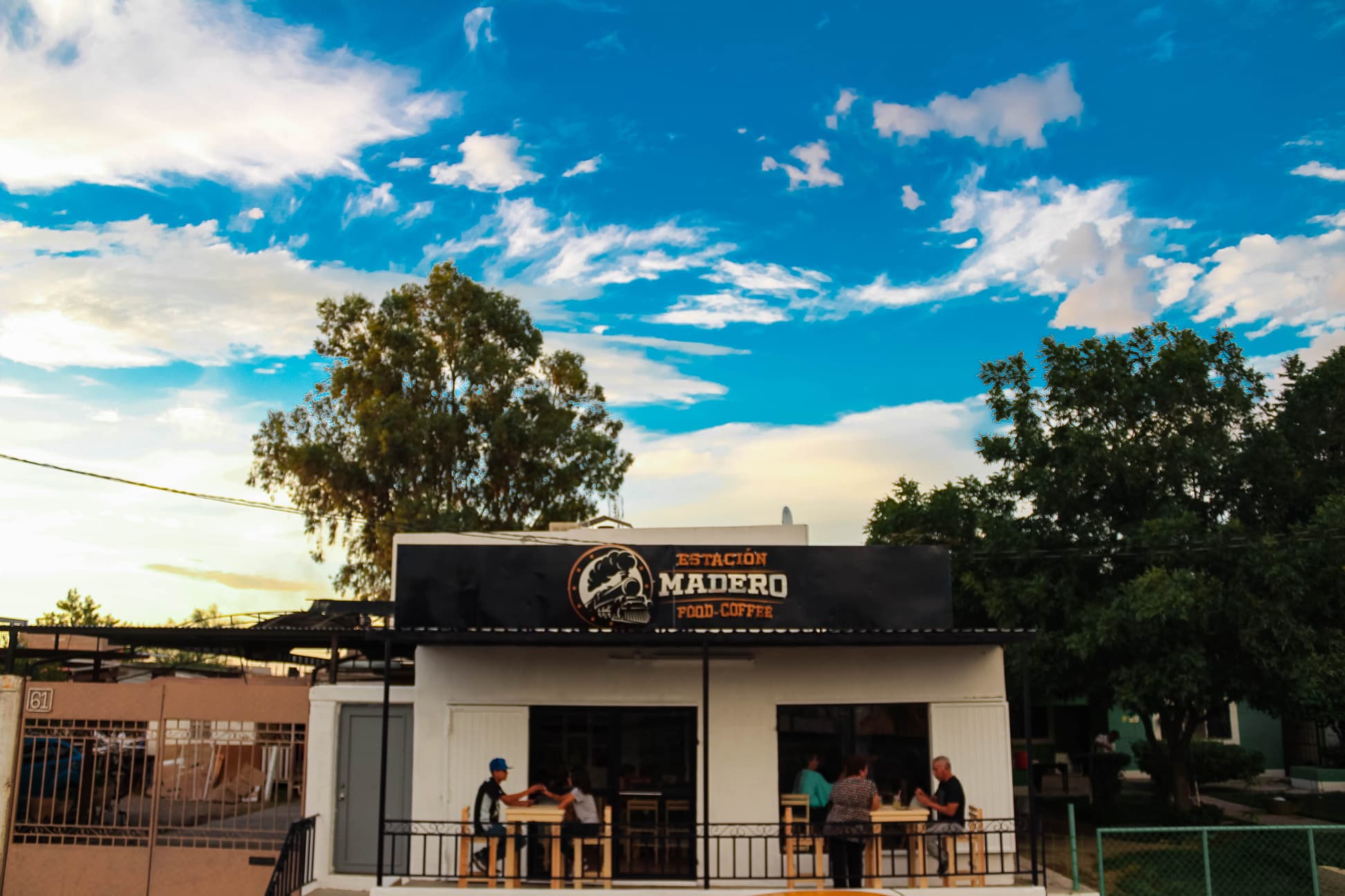 Estación Madero image 1