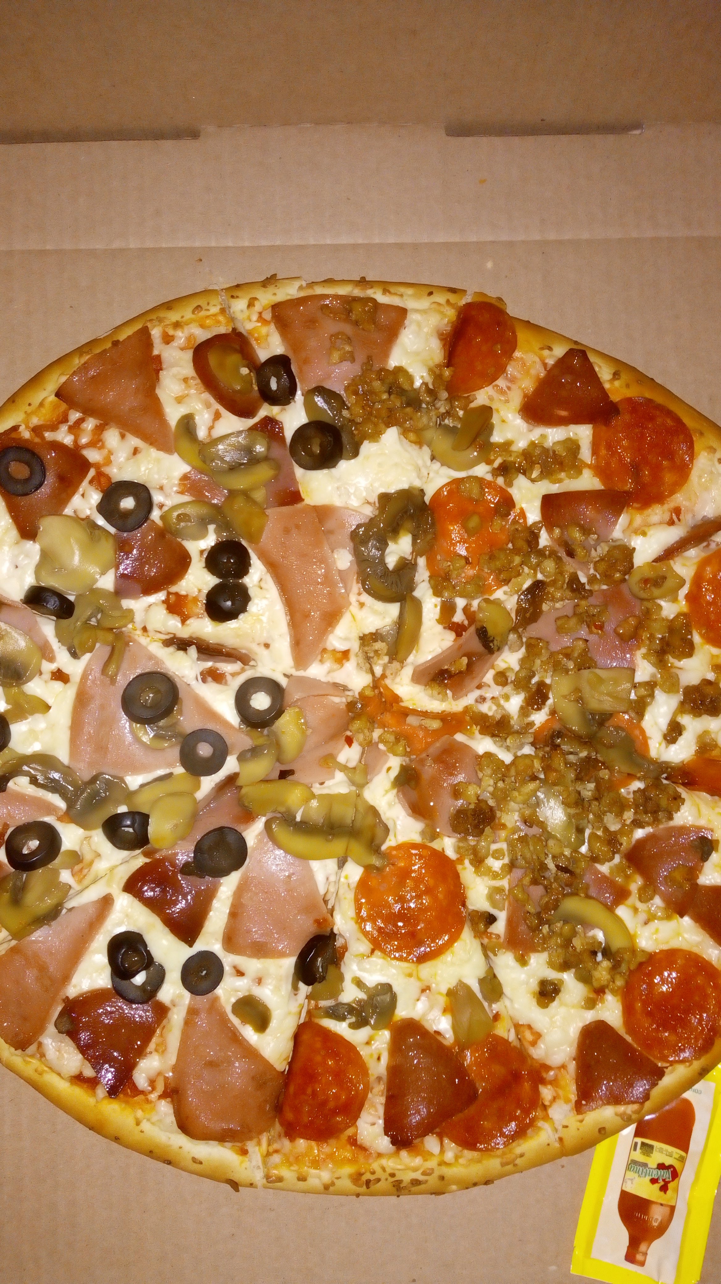 Monches,Pizza image 1