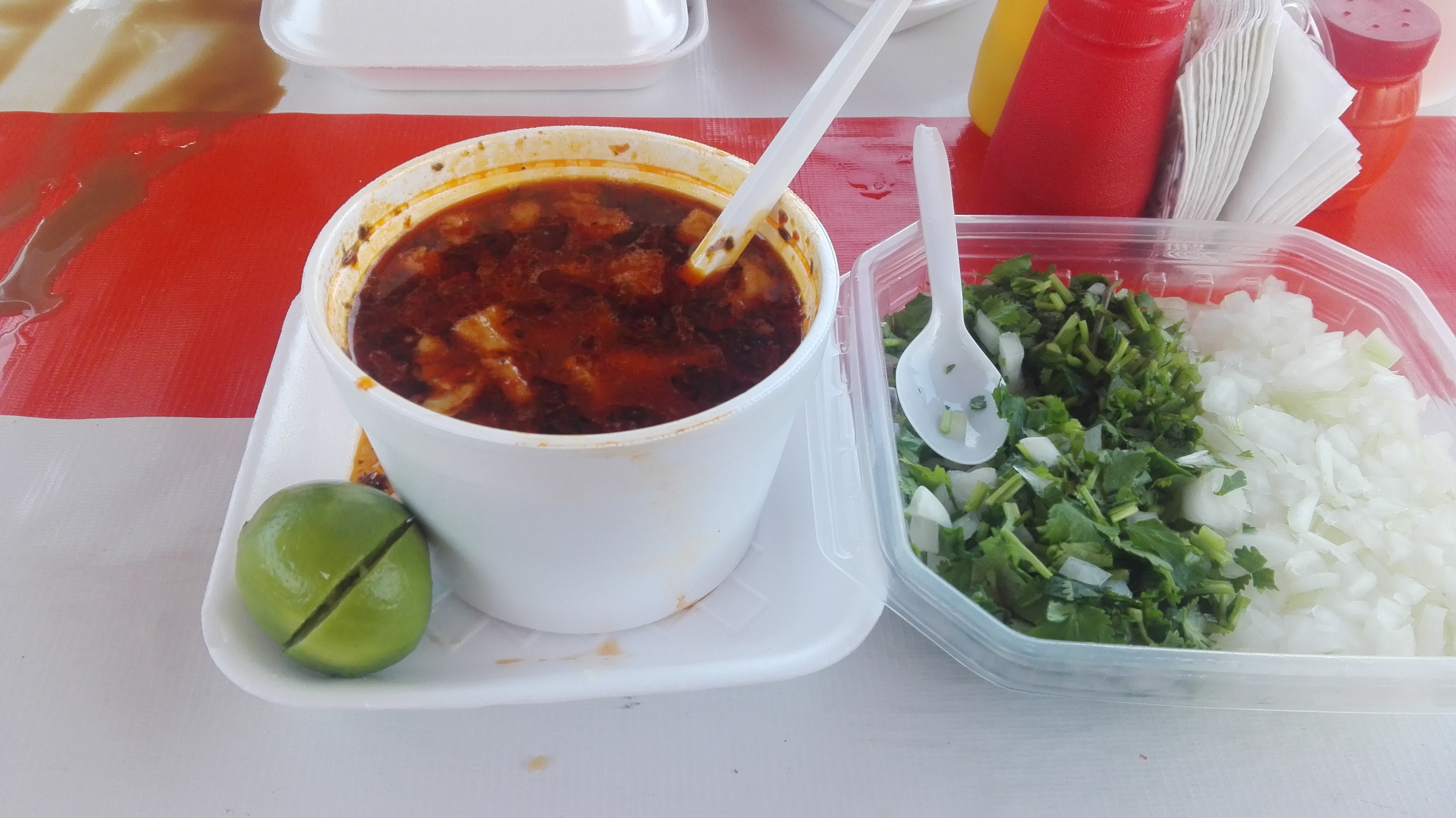 LA REYNA DE LA BARBACOA Y MENUDO image 3