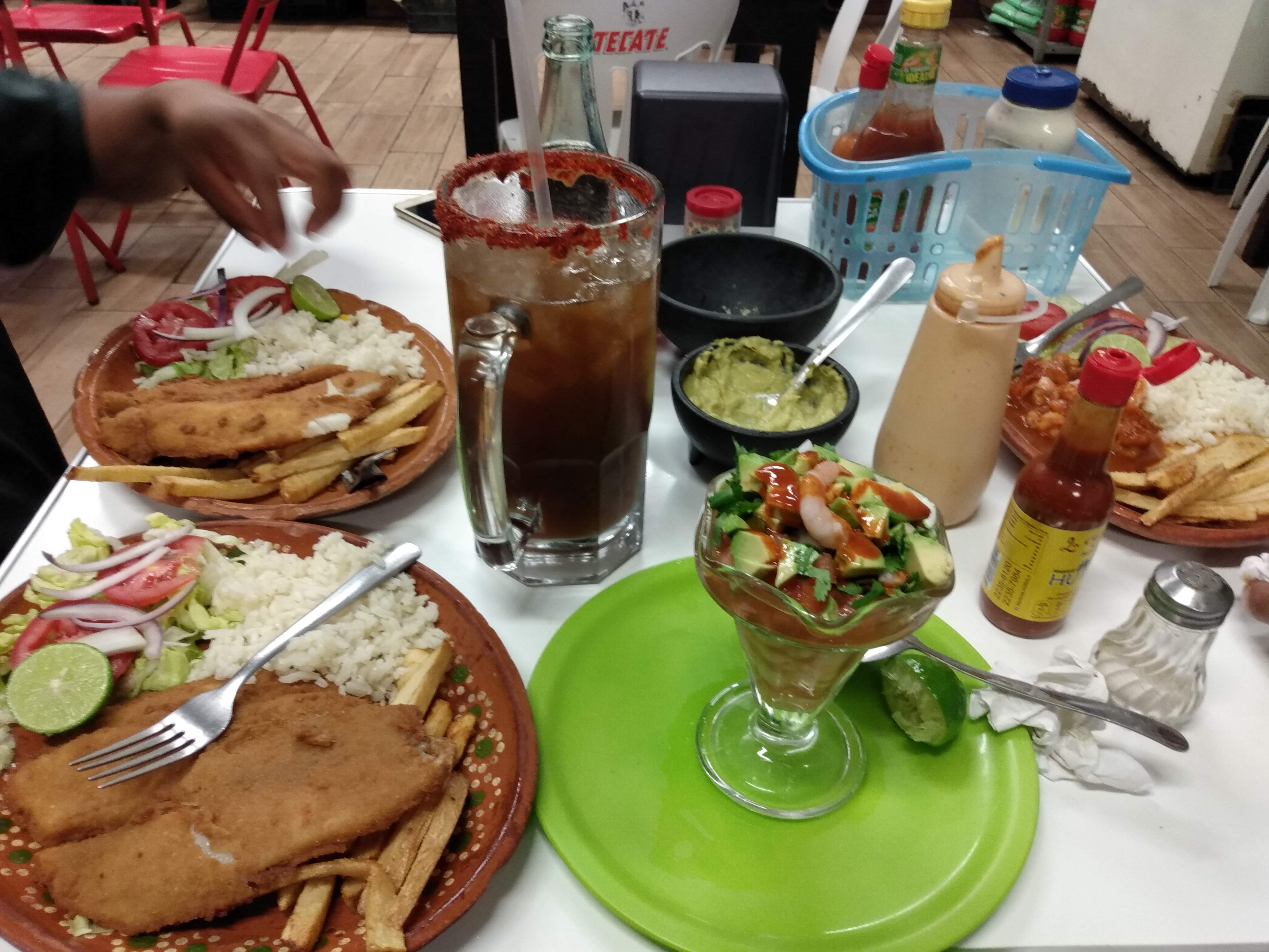 Mariscos Huinala image 1