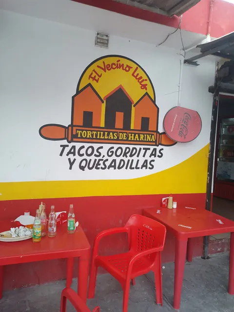 Tacos El Vecino Luis image 2