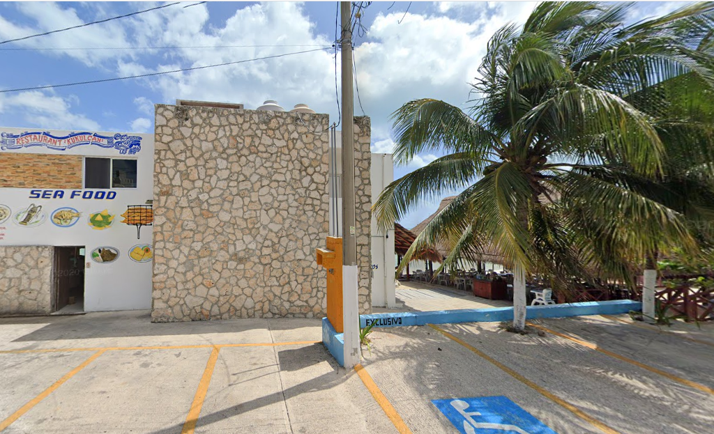 Kukulcan Restaurant image 3