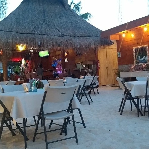 La Playita Restaurant Isla Mujeres image 1
