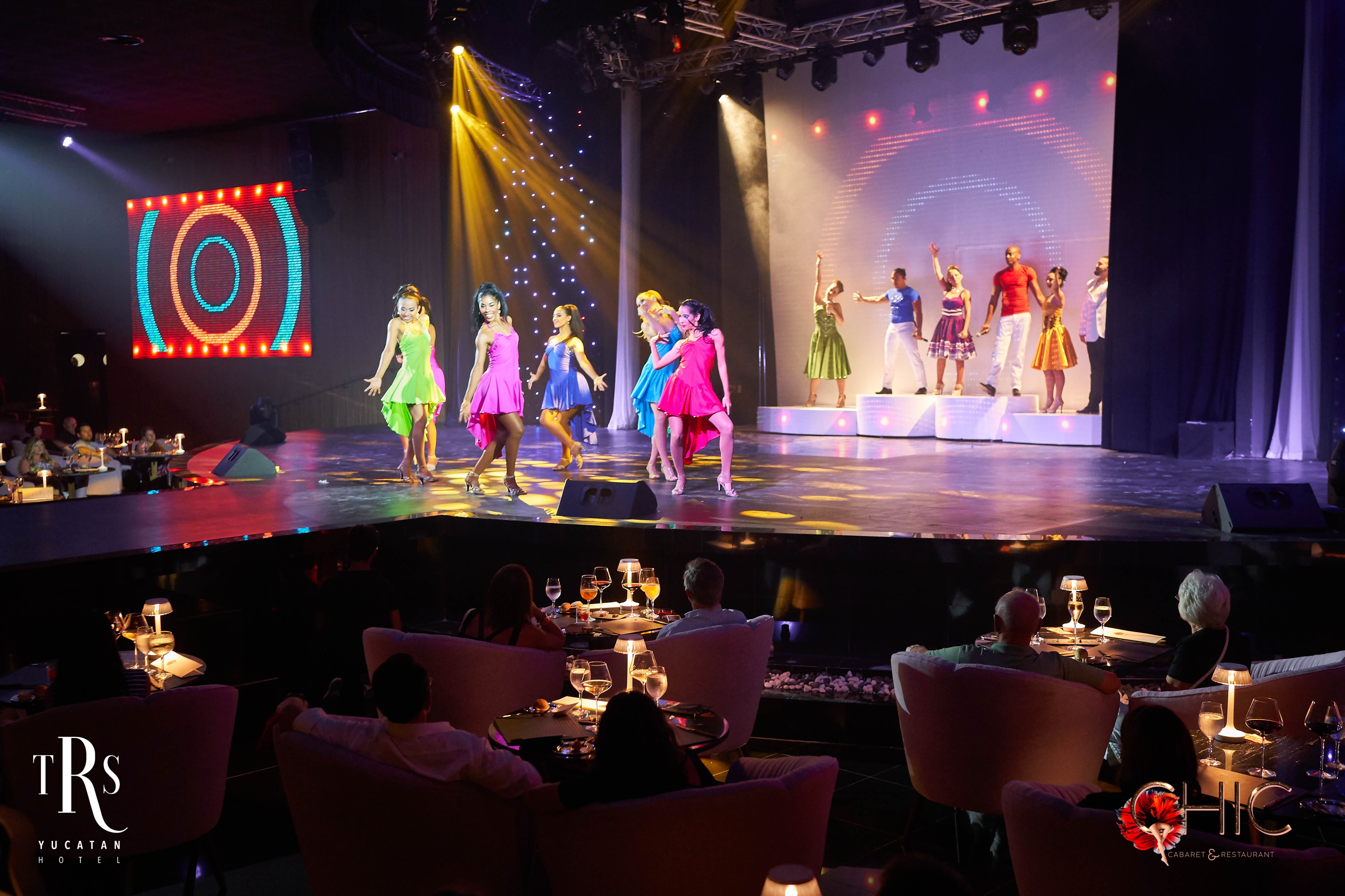 Chic Cabaret & Restaurant Costa Mujeres, Cancún image 1