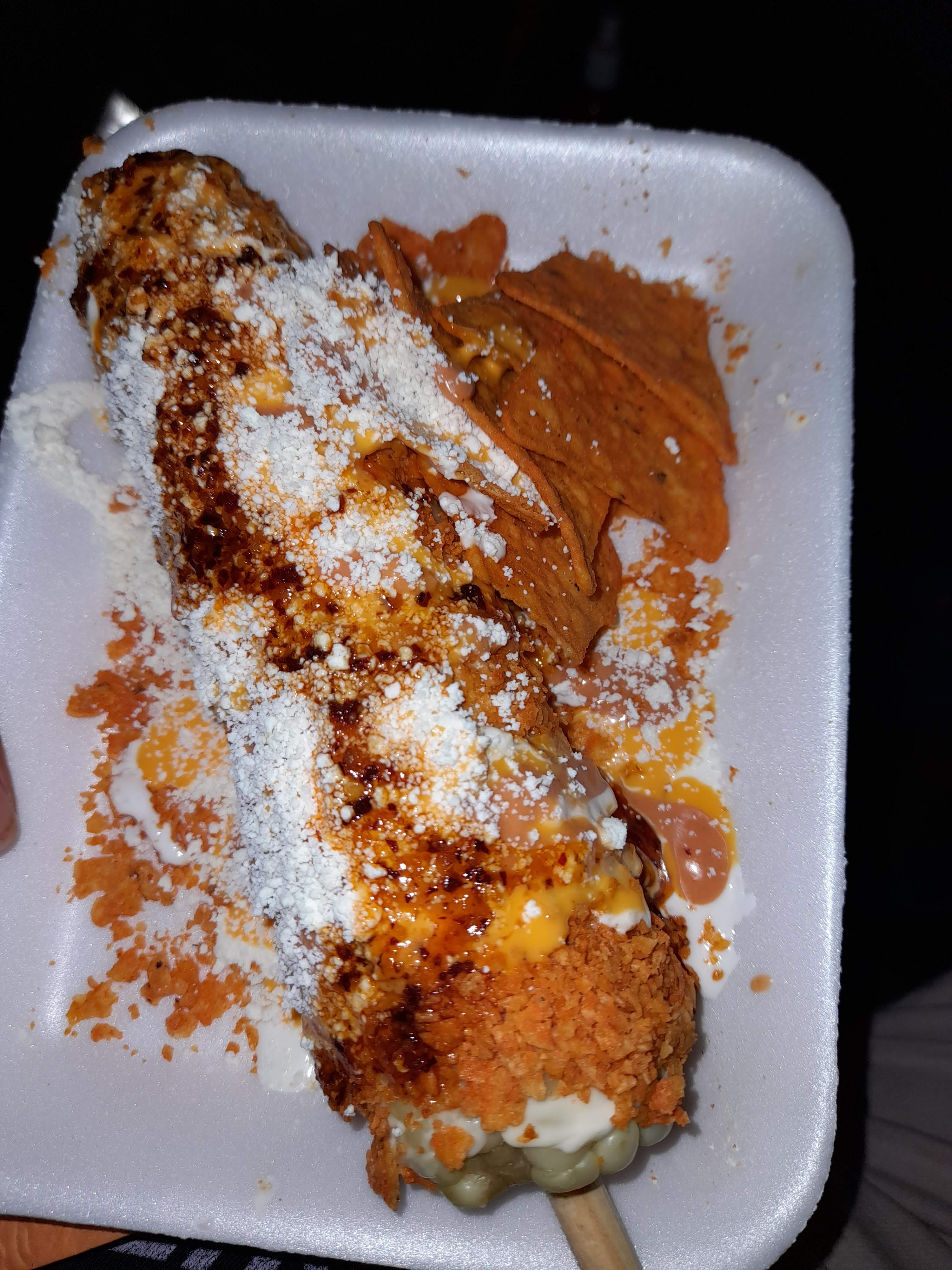 Taqueria "Los 3 Lechoncitos" image 9