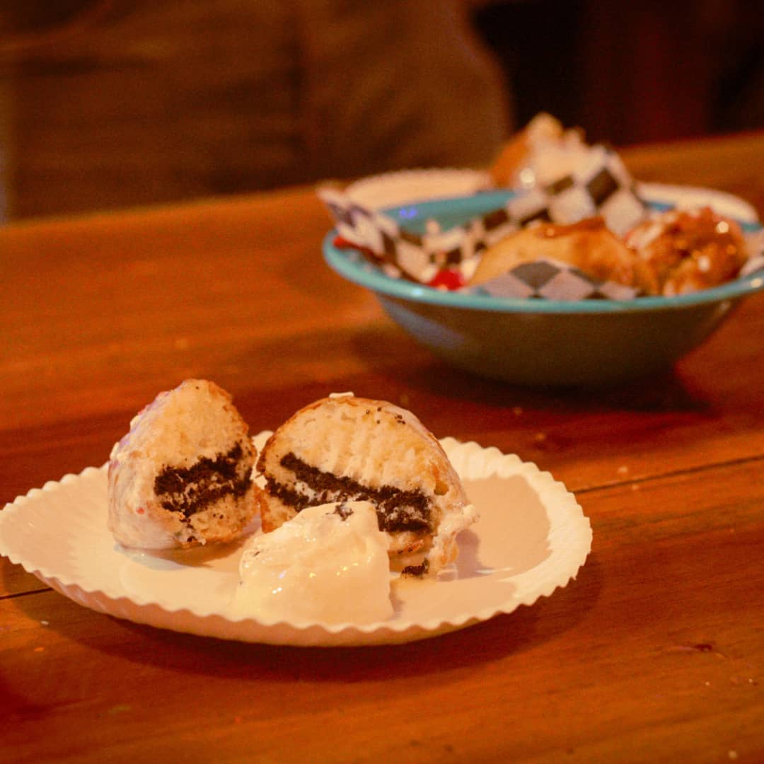 La Jaus "Alitas & Burgers" image 10