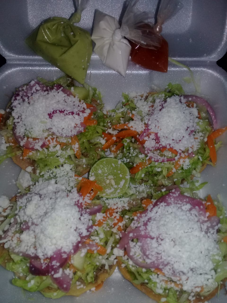 Antojitos Mexicanos "CHAYITO" image 3