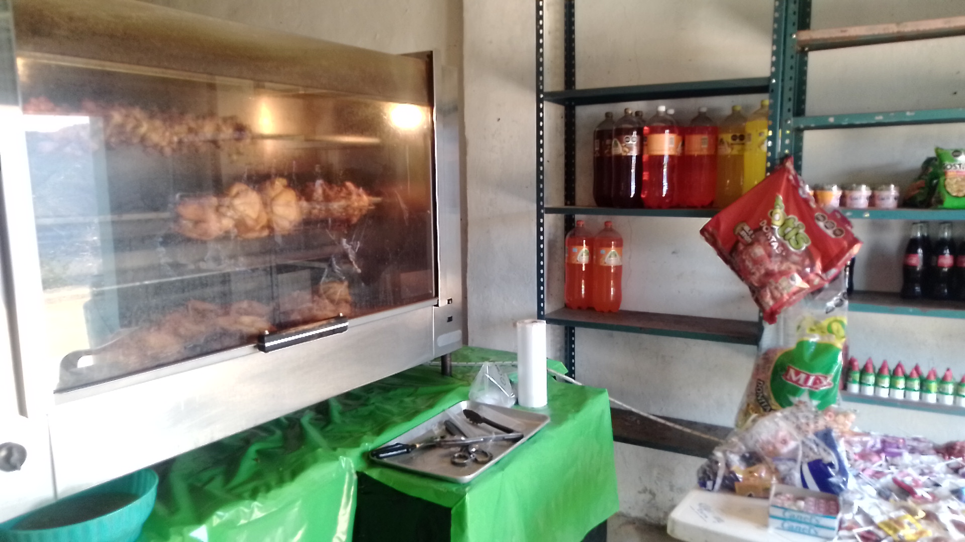 Rosticeria Y Abarrotes image 1