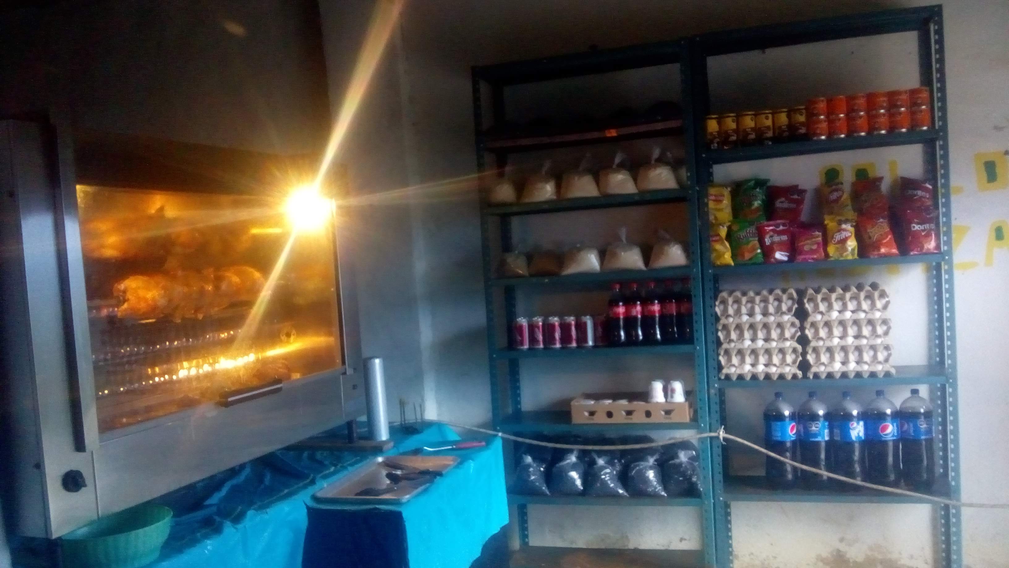 Rosticeria Y Abarrotes image 5