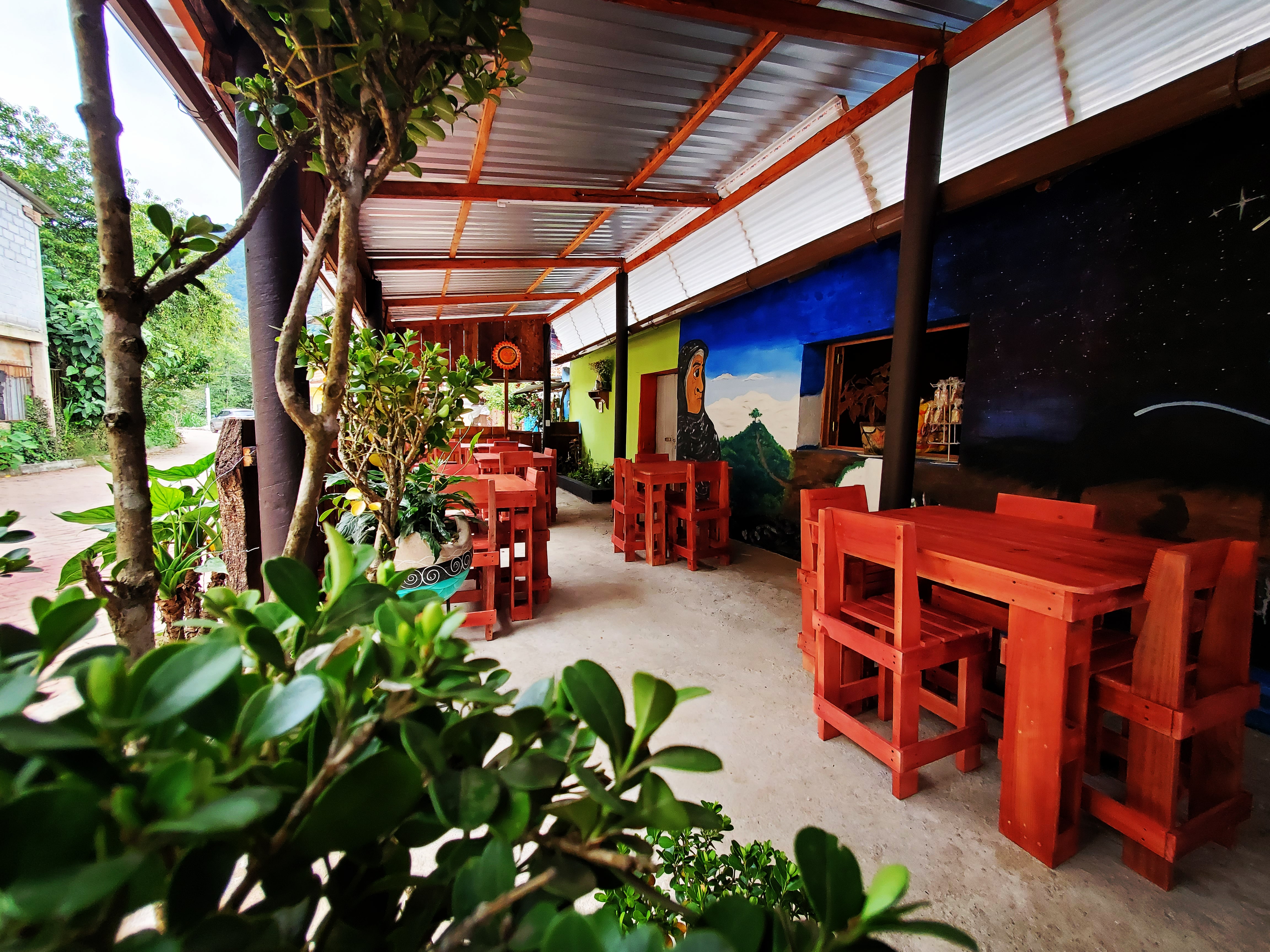 Comedor "JUANITA" image 2