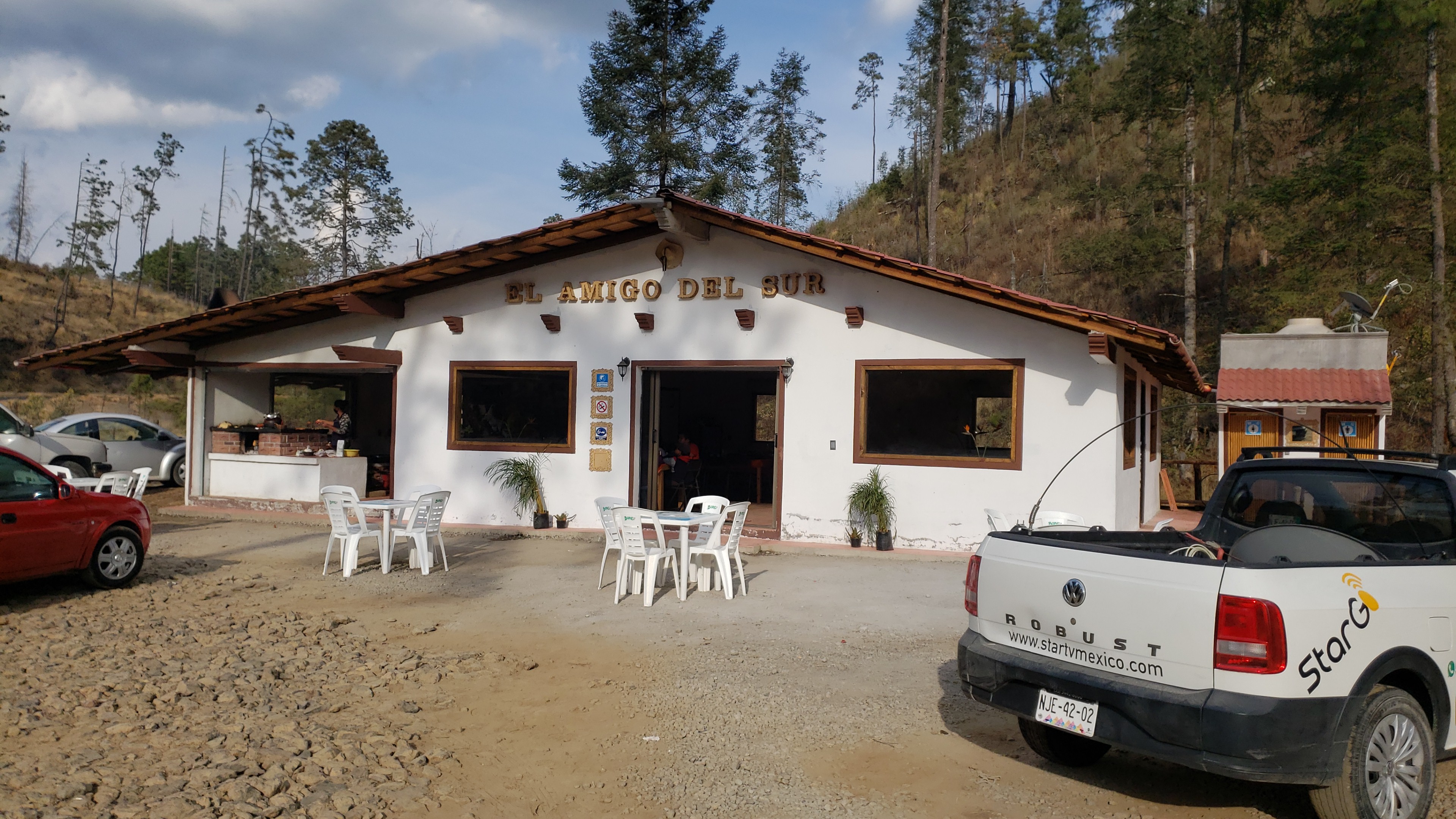 El Amigo Del Sur image 2