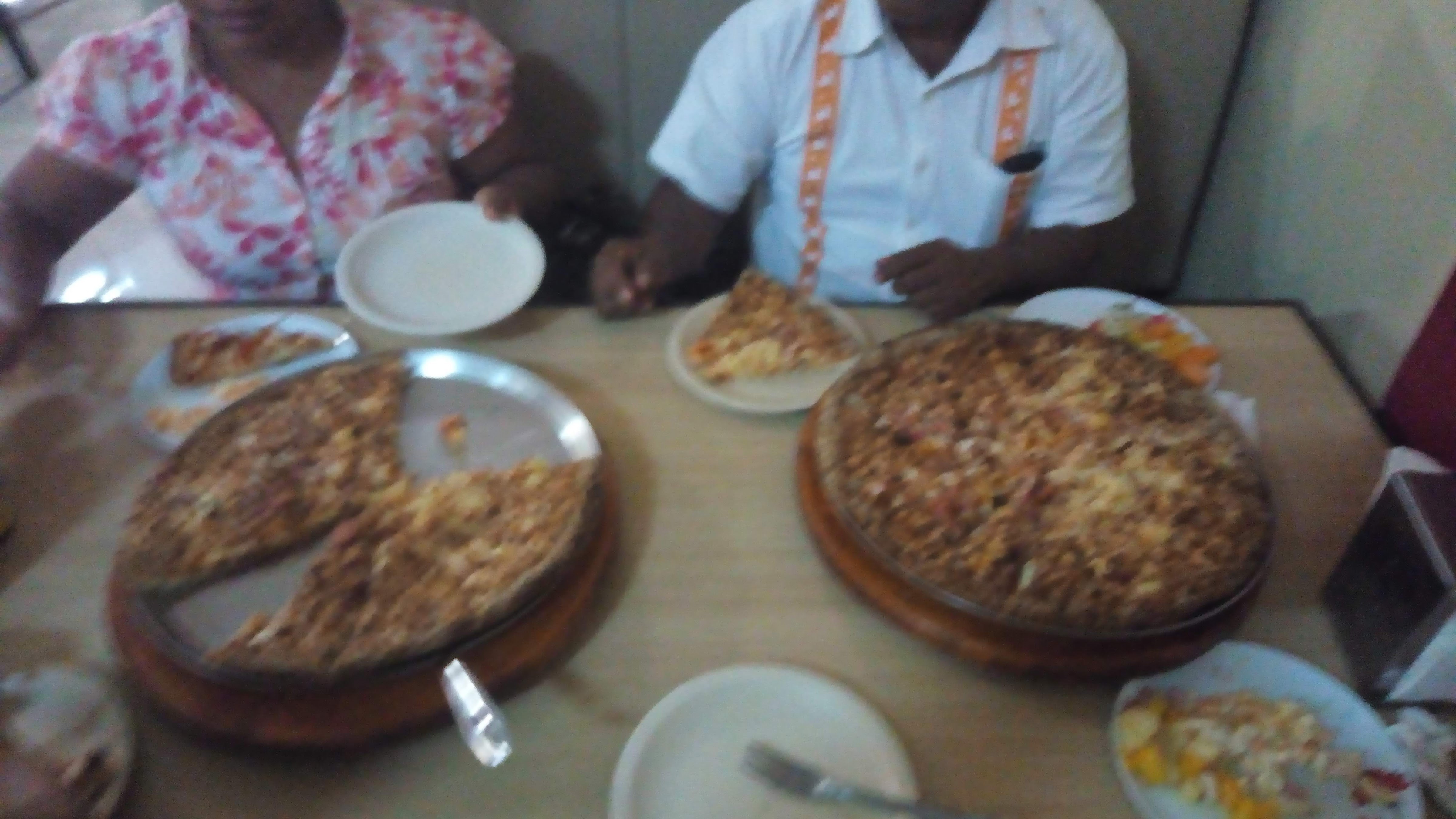 Maximo's Pizza image 6