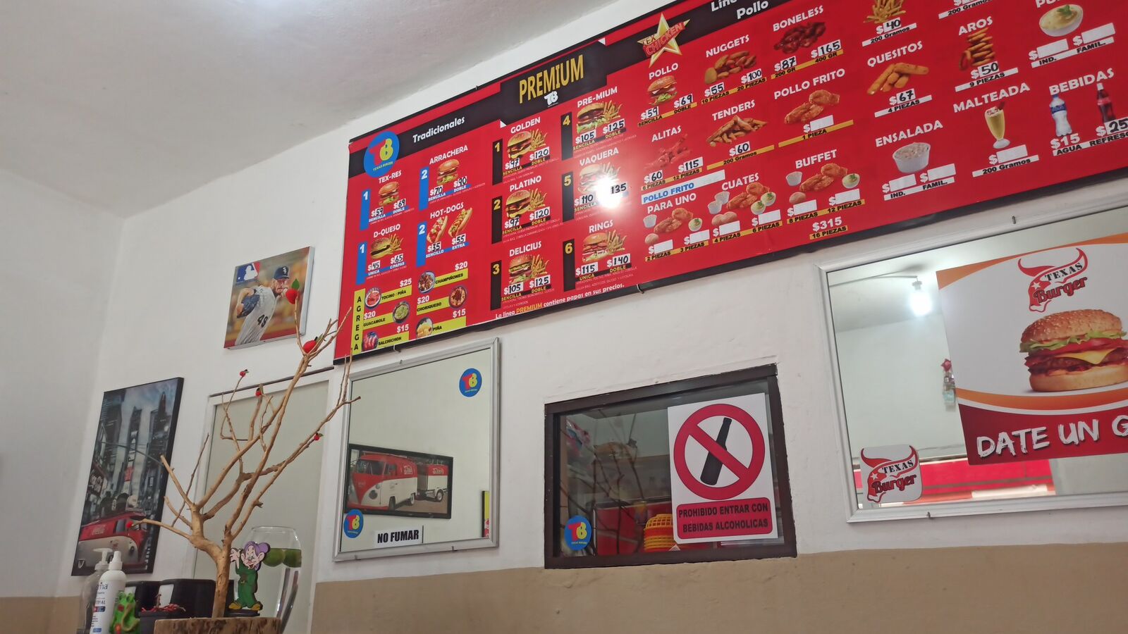Texas Burger Boulevard image 7