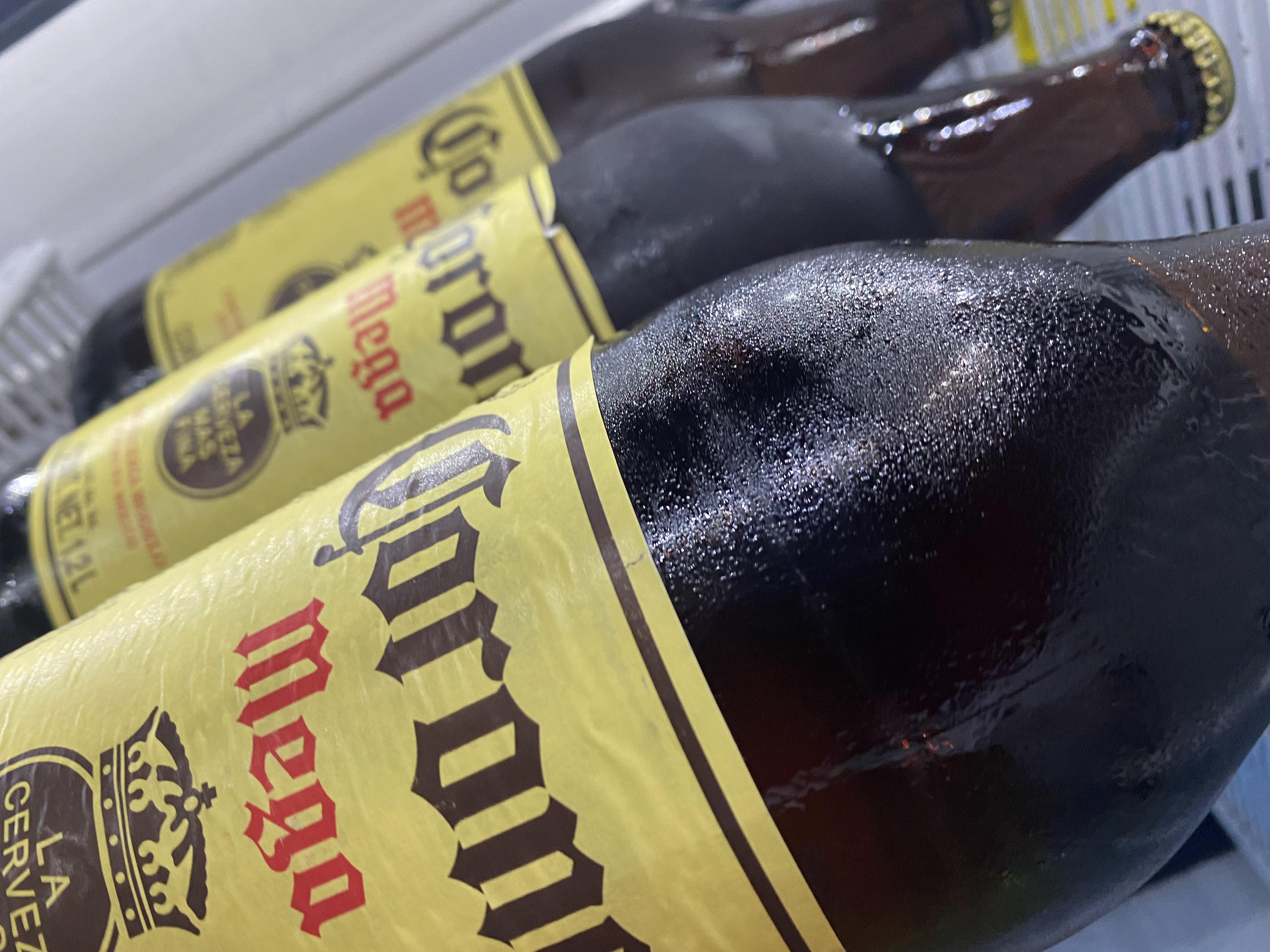 Zone Wings Beer image 9