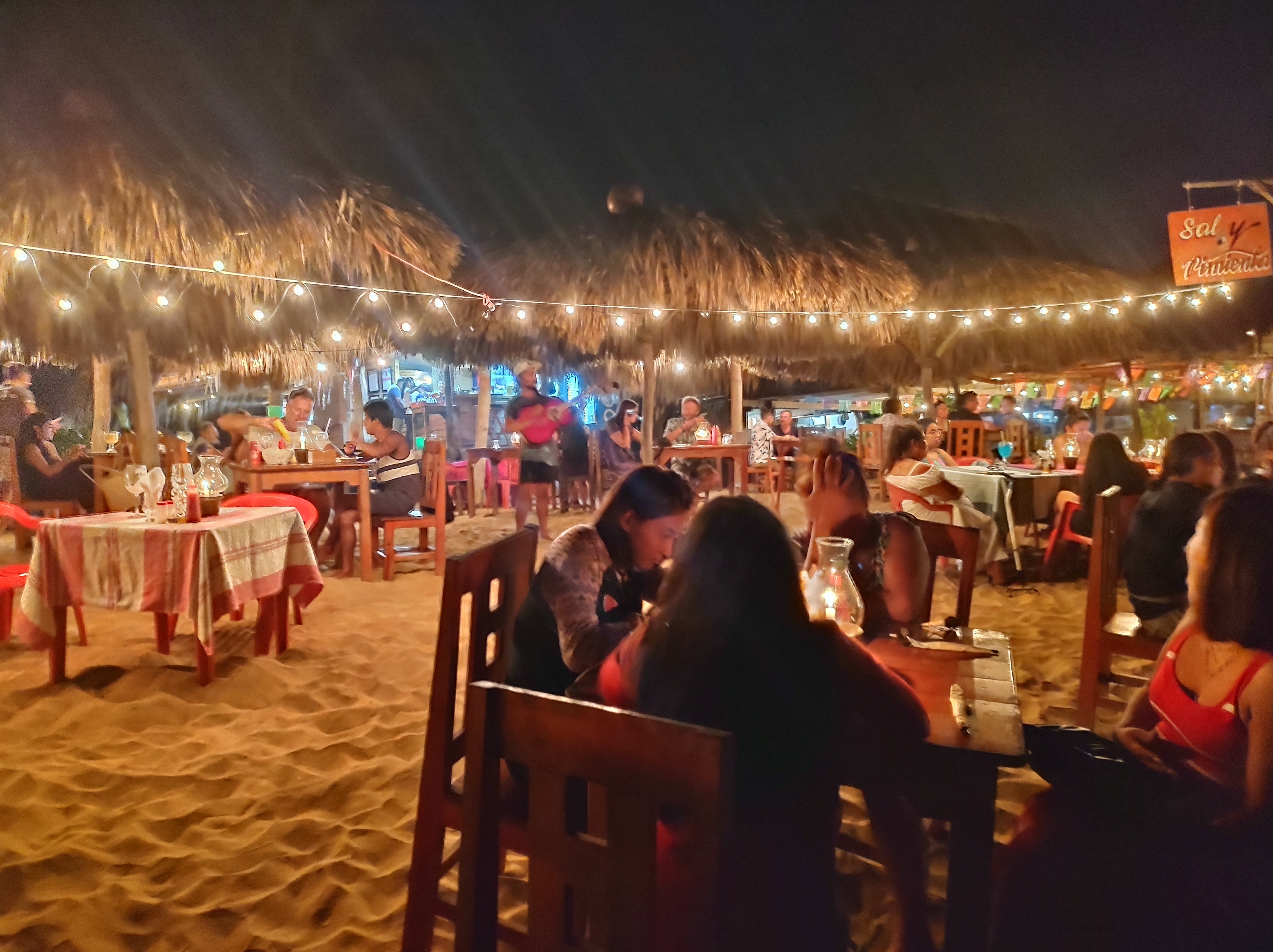 Sal y Pimienta image 6