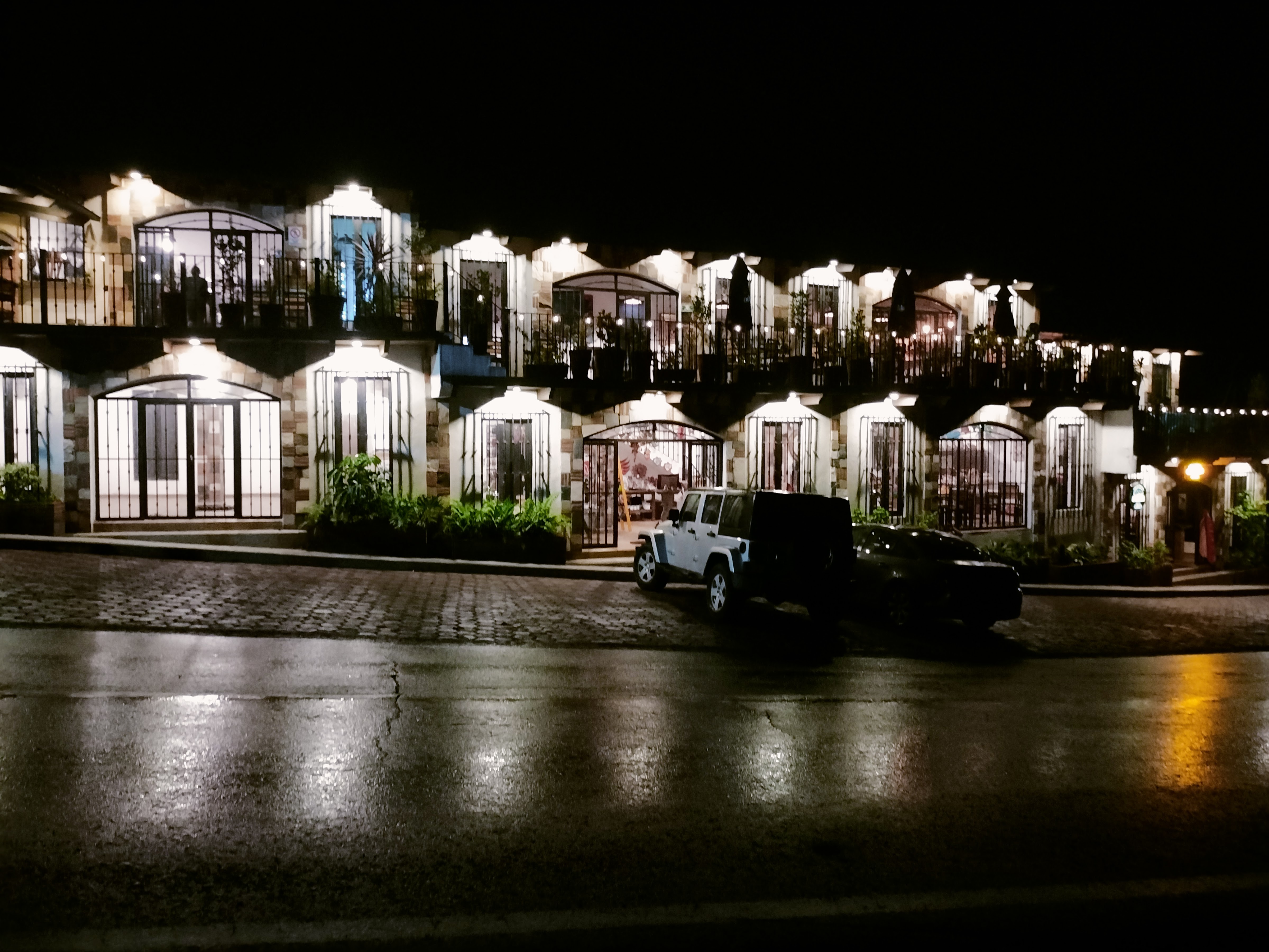 Carnes y Mordiscos image 3