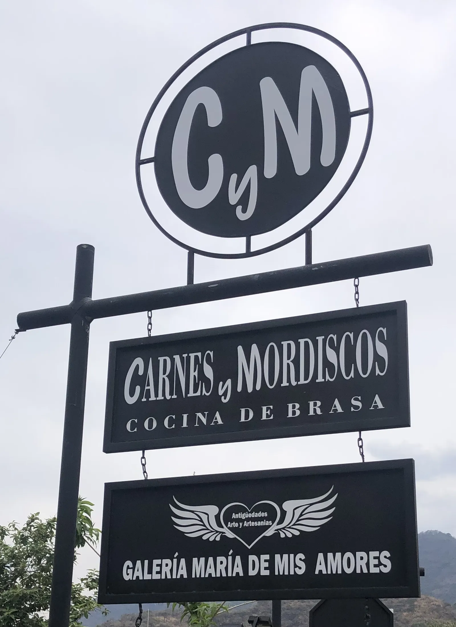 Carnes y Mordiscos image 8