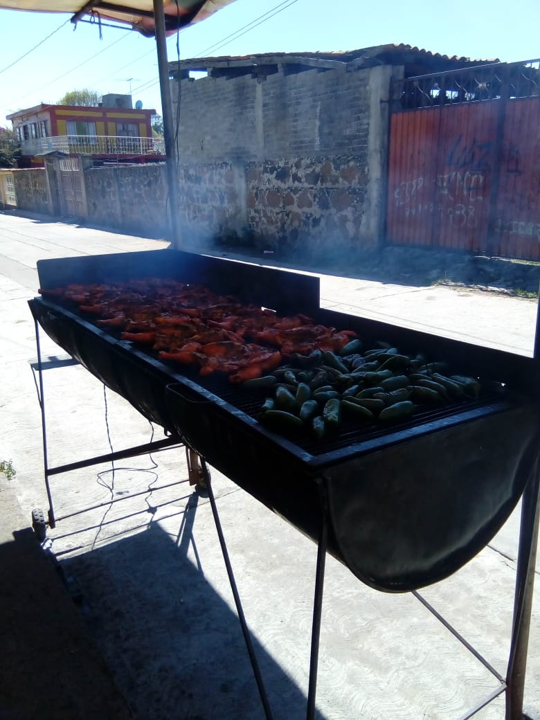 Pollos Asados "LA CABAÑITA" image 8