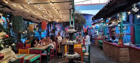 La Casa de Frida image 2