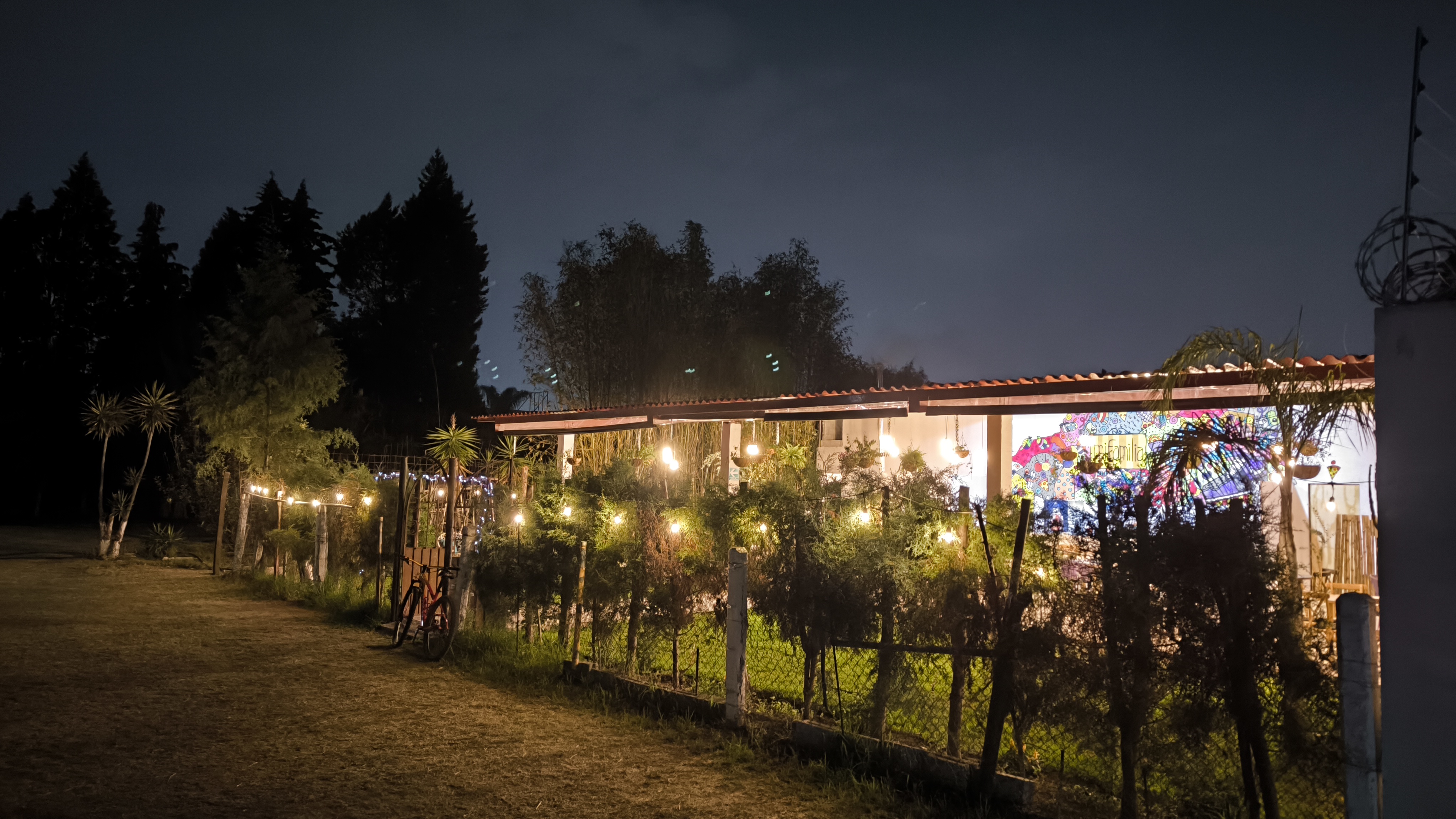 Mi Familia Restaurante image 8