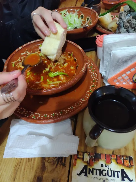 A la Antigüita Mexican Food image 3