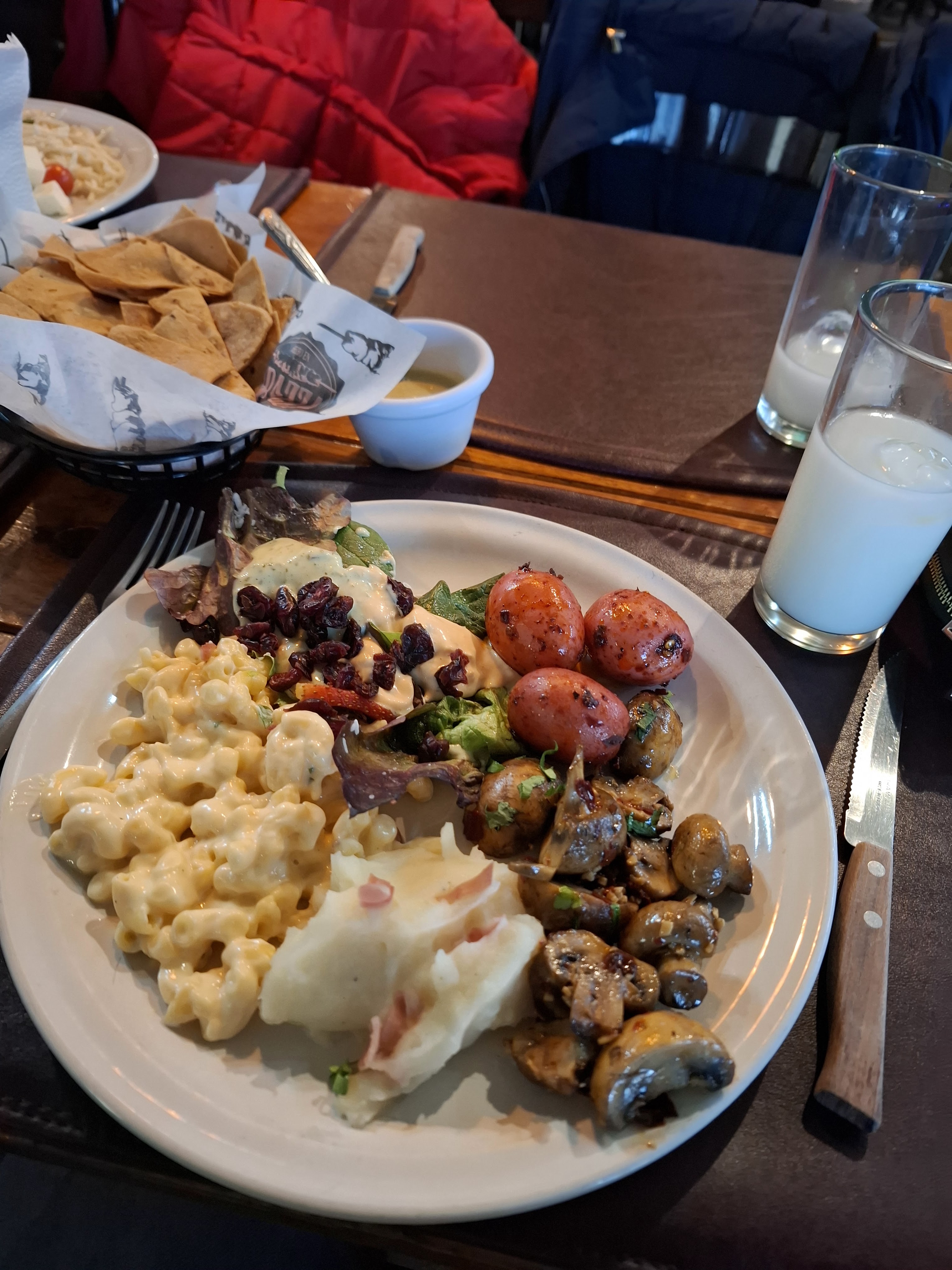 Hecho en Brazza, Buffet Churrasqueria image 3