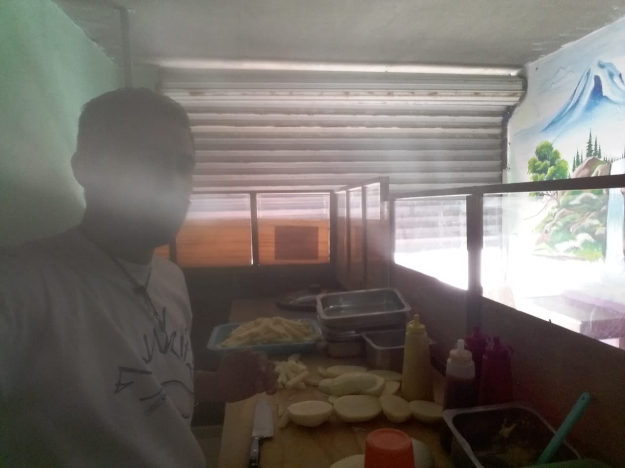 Pikis burguer image 1