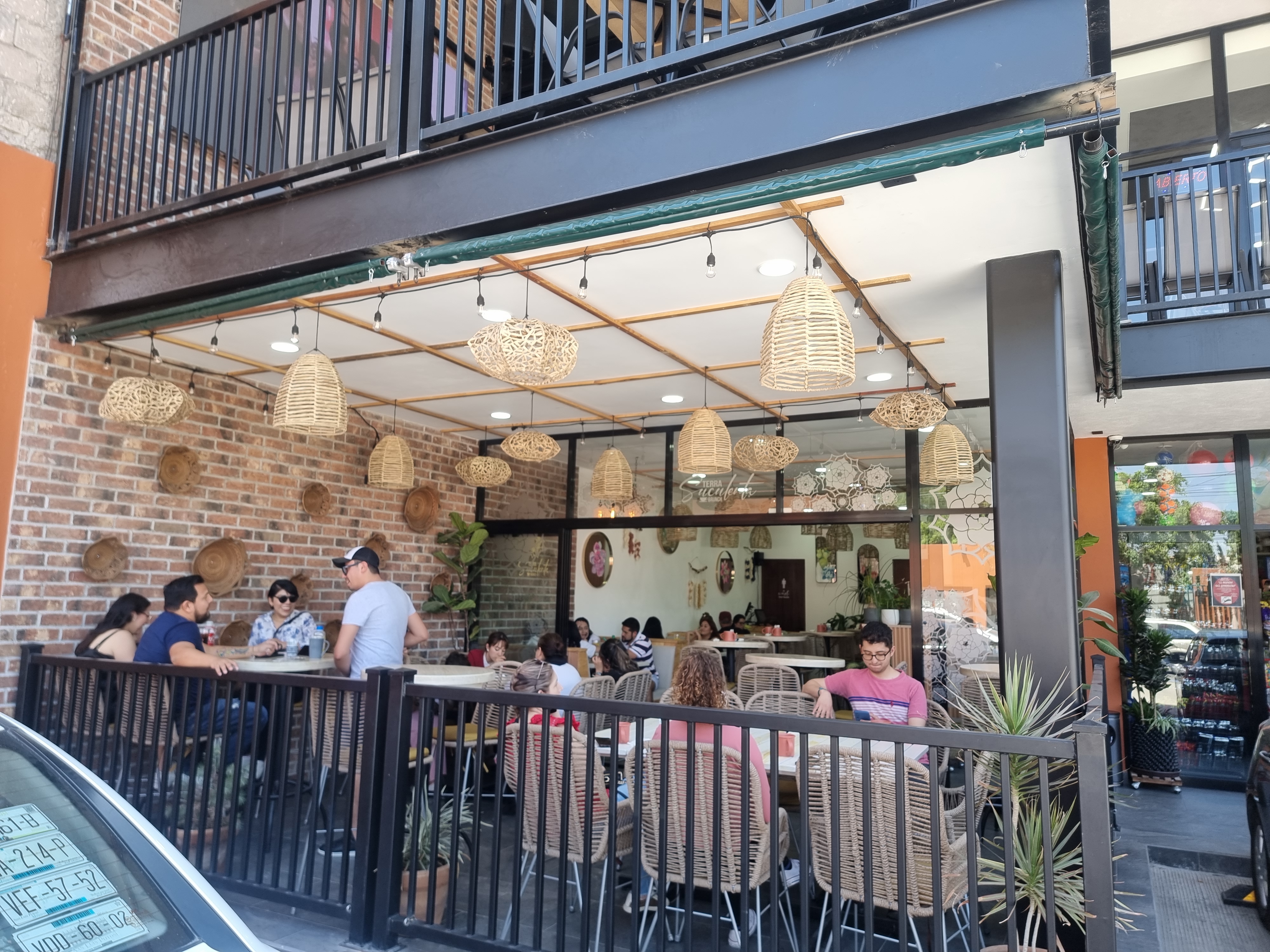 Terra Suculenta Brunch image 1