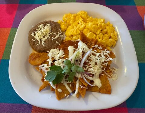BAYOS Frijolería y Cocina Mexicana image 4