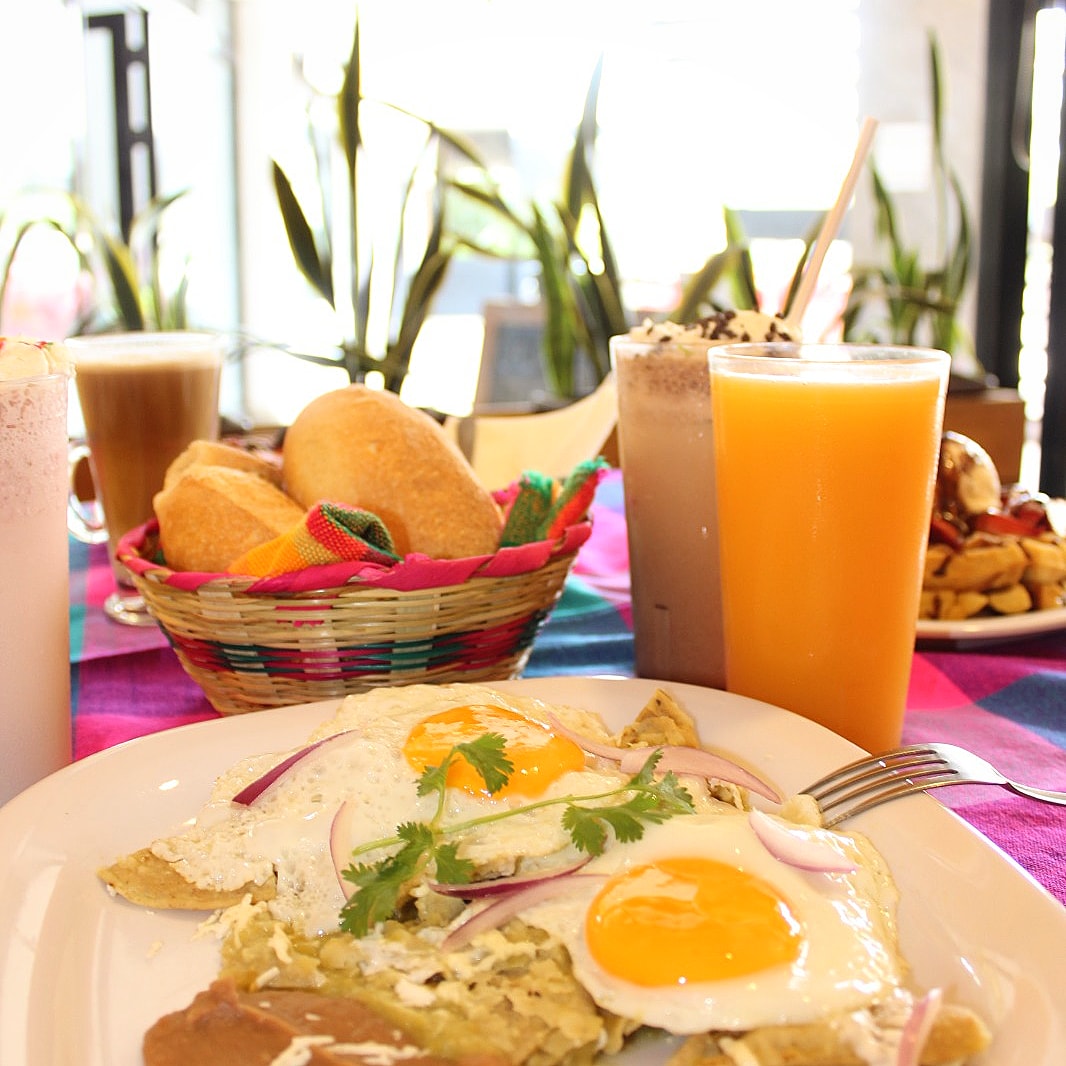 BAYOS Frijolería y Cocina Mexicana image 9