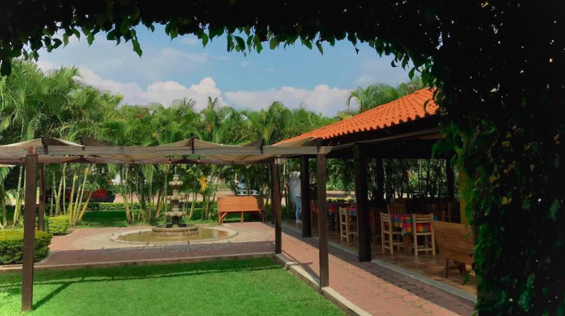 Xuni Buffet & Restaurante image 4