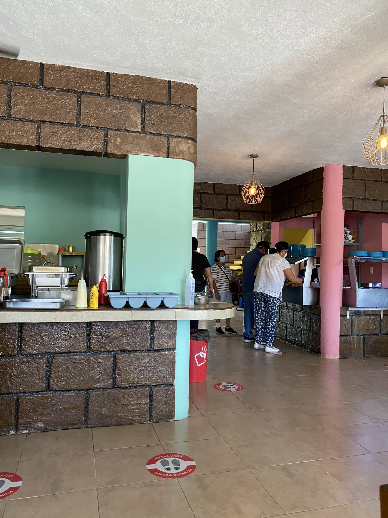 Xuni Buffet & Restaurante image 9