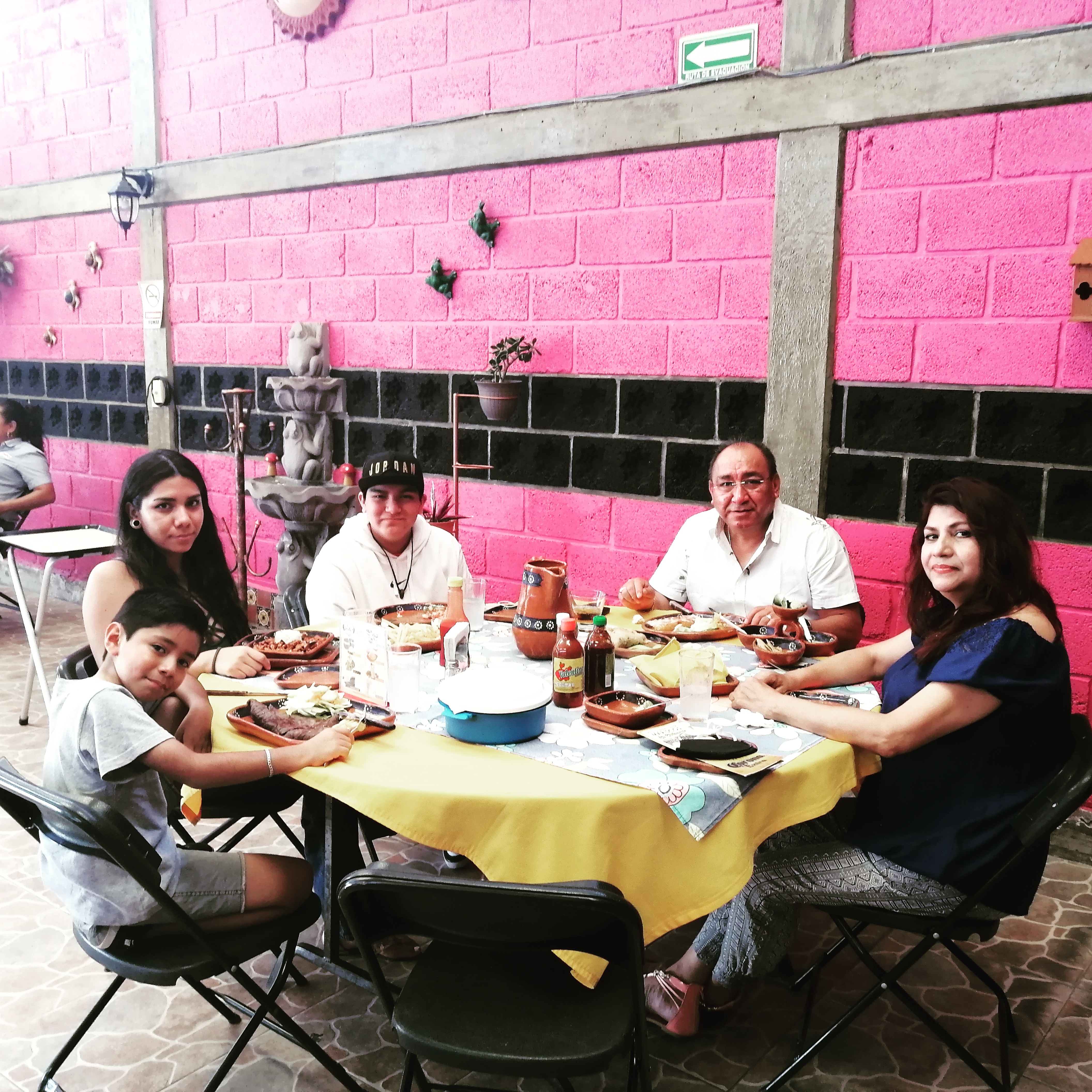 Mariscos El Chilango image 4