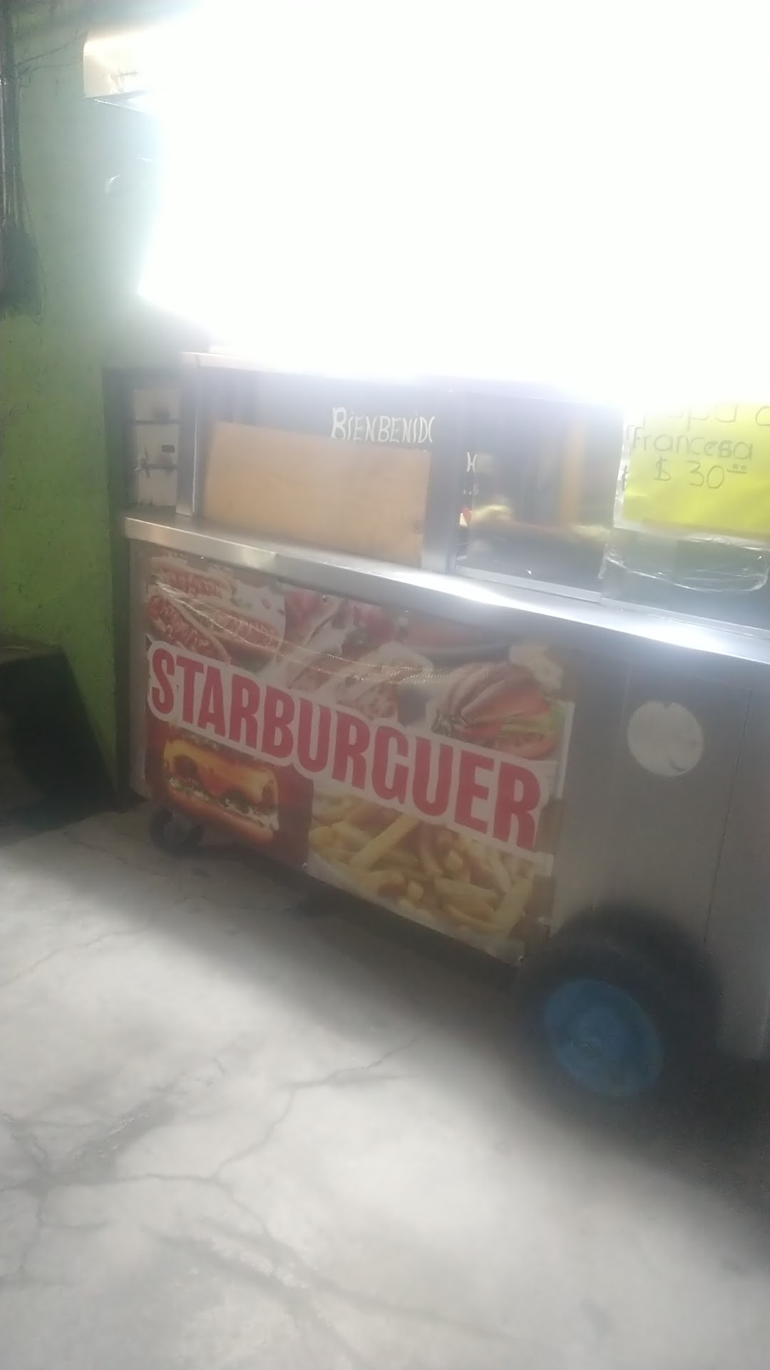 Star burguer image 4