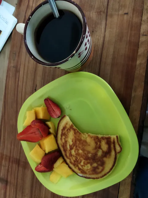 NAA'N BEUU CAFE image 3