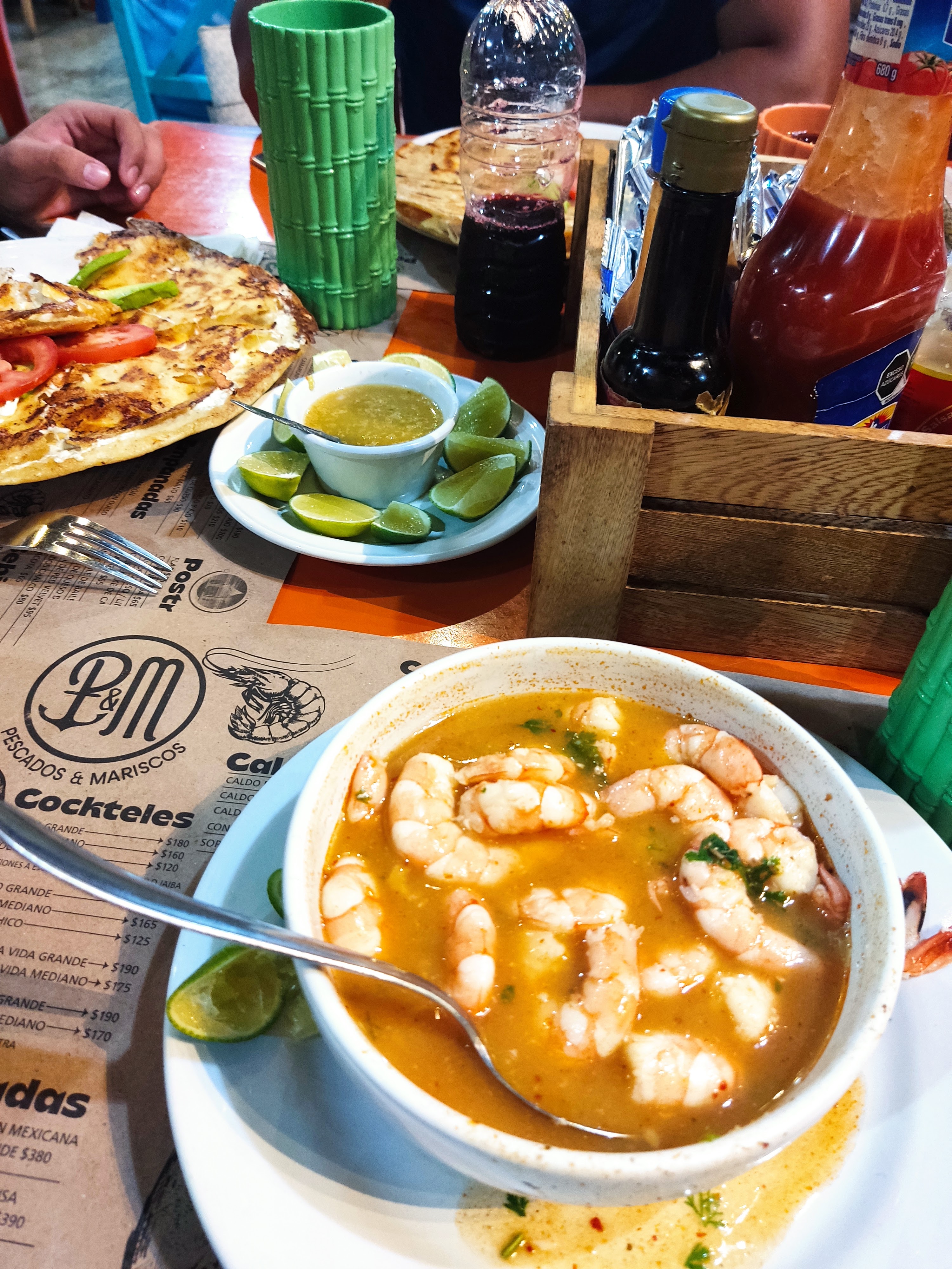 PESCADOS Y MARISCOS image 10