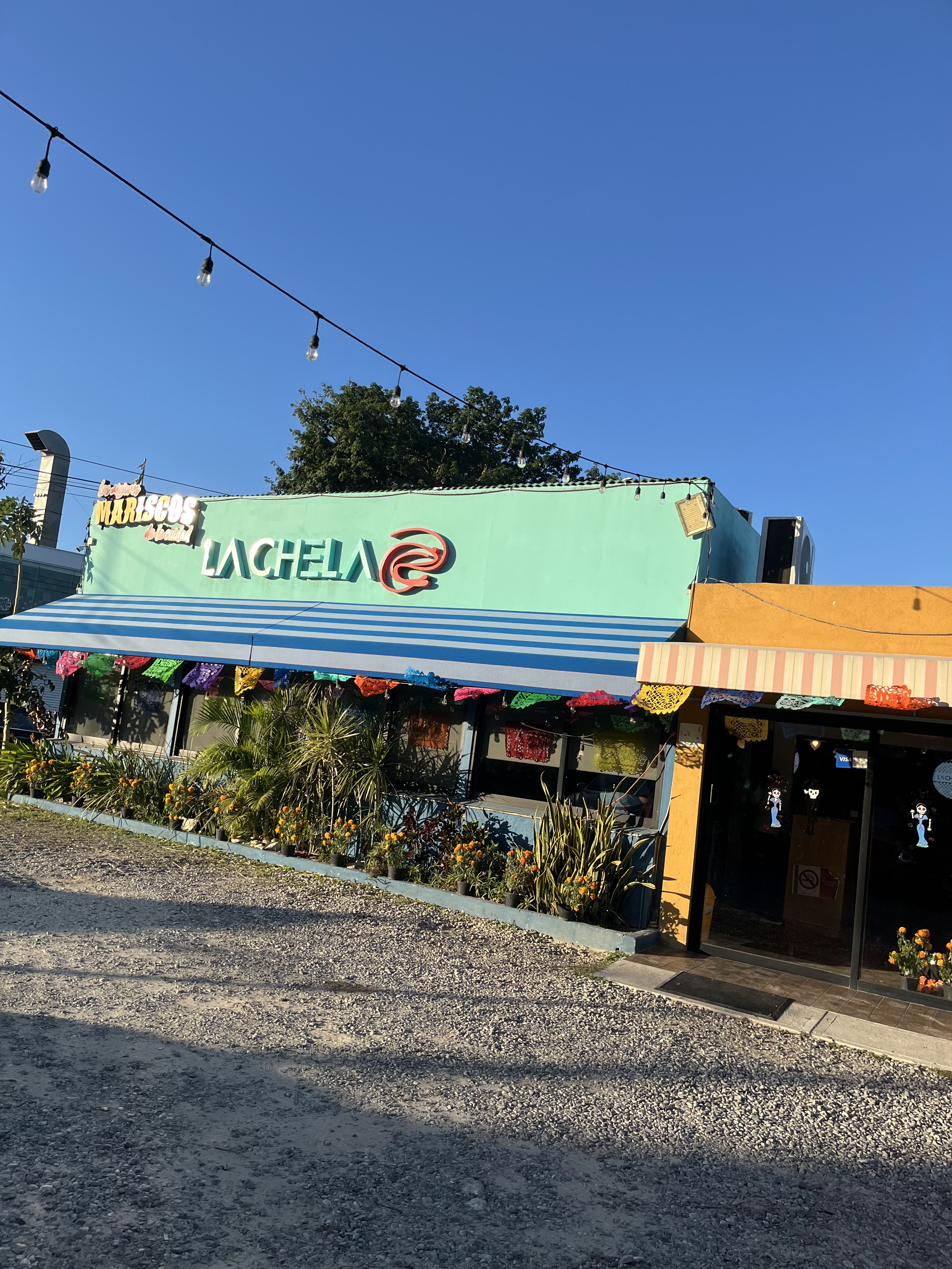 La Chela Marisquería image 1