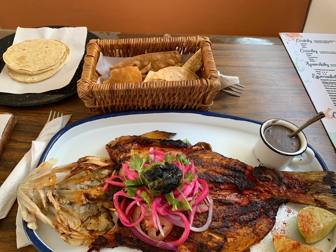 La Chela Marisquería image 2