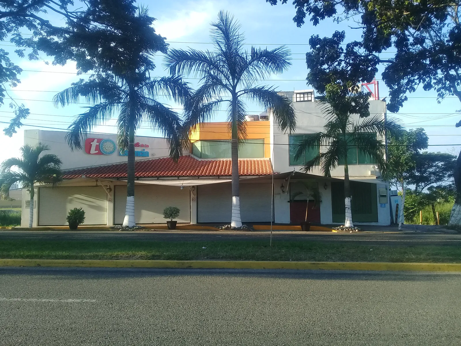 Los Tacos y Pizzas de La Estancia image 6
