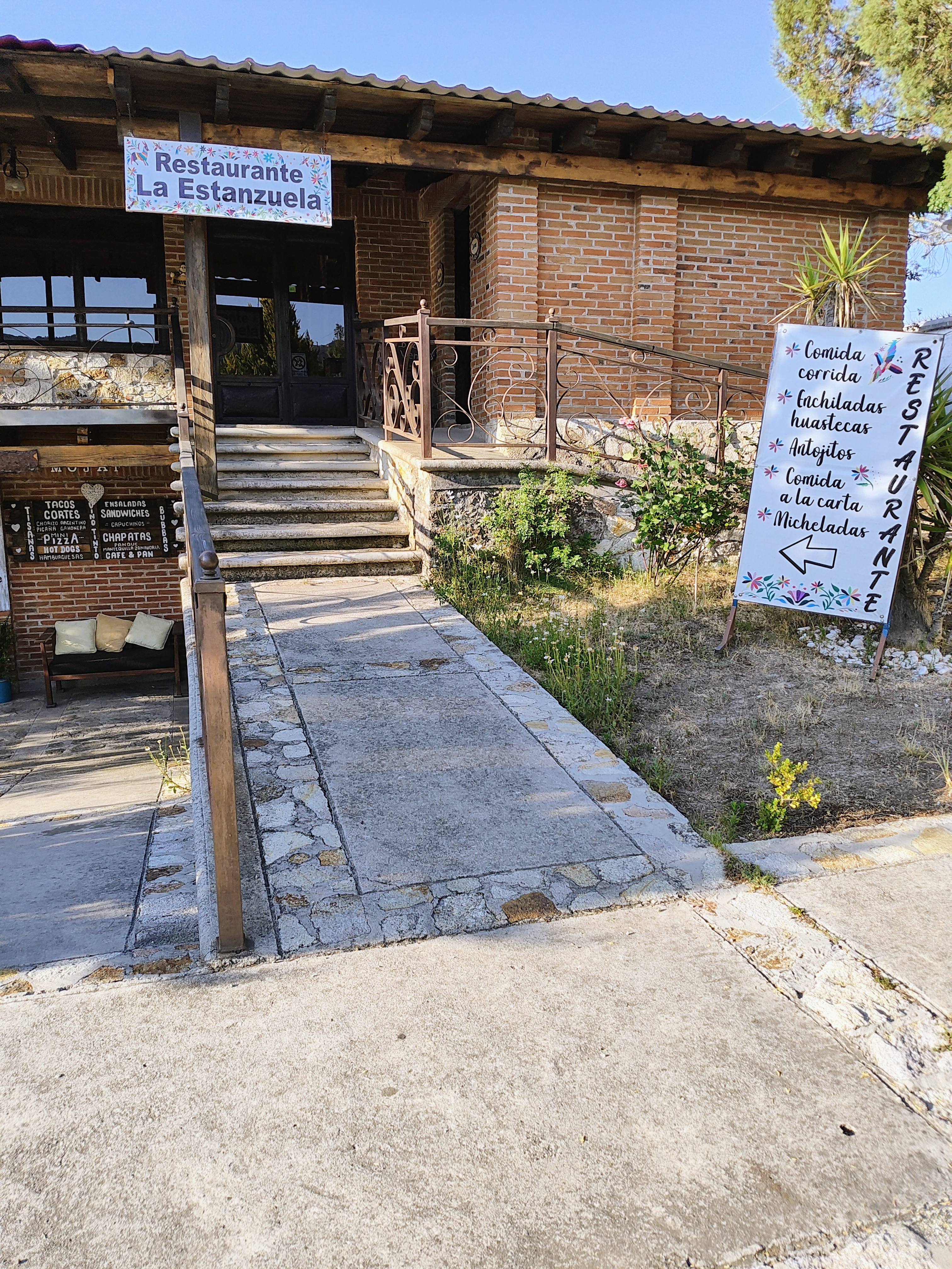 RESTAURANTE LA ESTANZUELA image 3