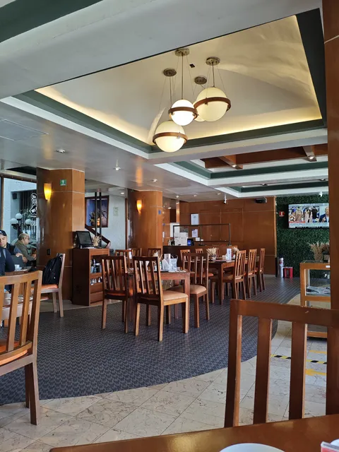 Restaurante Chip's (Dentro del Hotel Emily) image 5